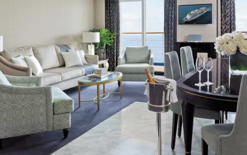 RSSC Seven Seas Navigator Master Suite 2